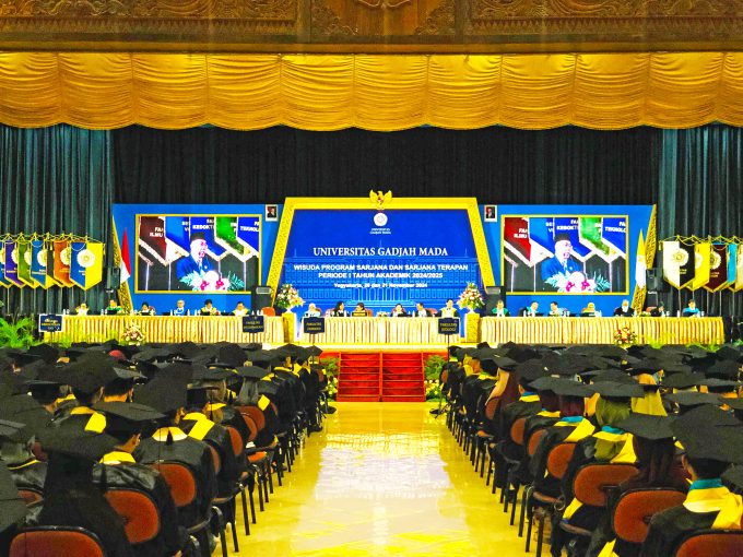 Wisuda Sarjana dan Sarjana Terapan UGM Yogyakarta November 2024