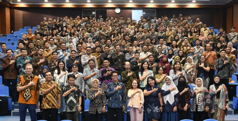 Pelepasan Wisuda Pascasarjana Periode III T.A 2024/2025 Fakultas Teknik UGM